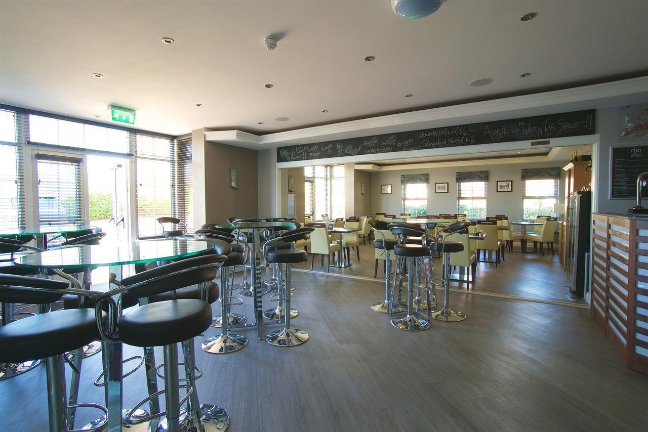 The Avenue Hotel Ltd Clitheroe Bagian luar foto